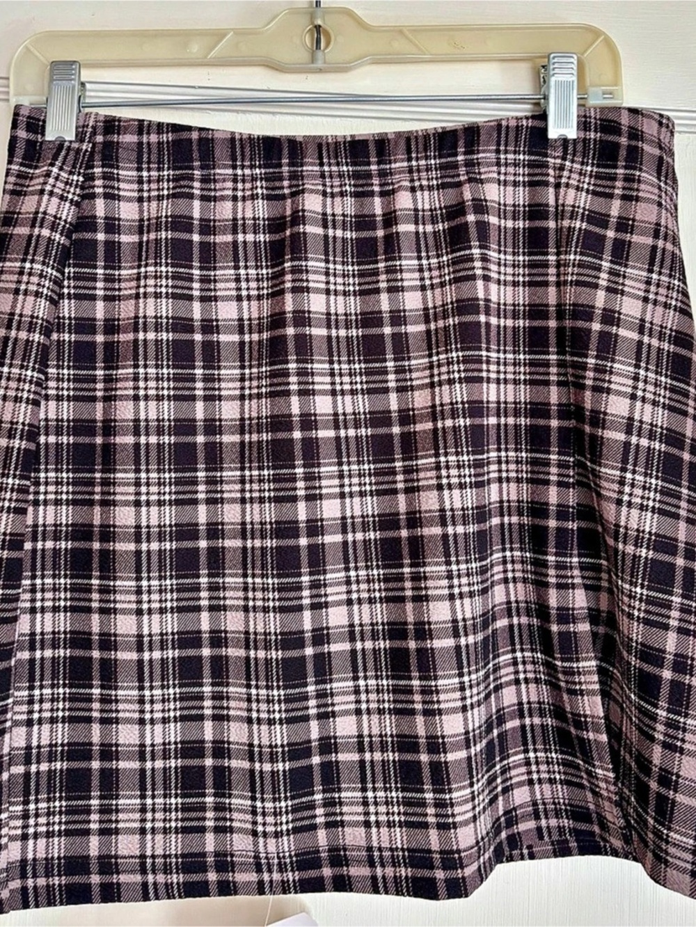 SHEIN Plaid Mini Skirt in Purple & Pink Size Large